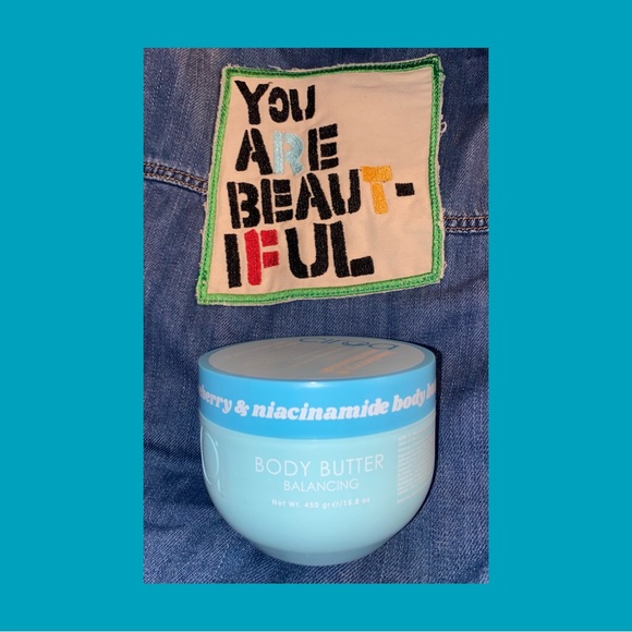 Ciroa Body Butter - Blueberry & Niacinamide - Picture 2 of 2